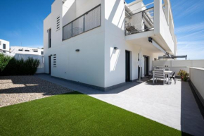 AT307 Planta baja con piscina a pocos metros de la playa Cañadel